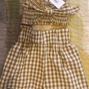 MABLE 2 piece shorts set.  NWT.  sz. small.